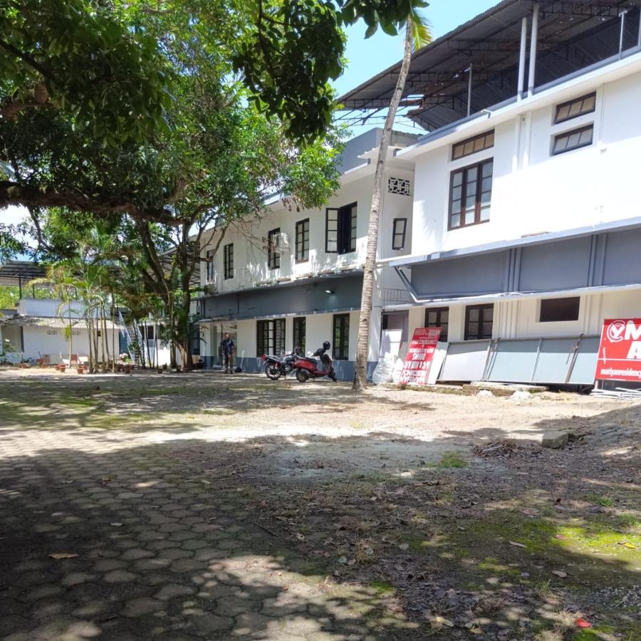 Prathiba Residency Hotel Kollam Exterior photo